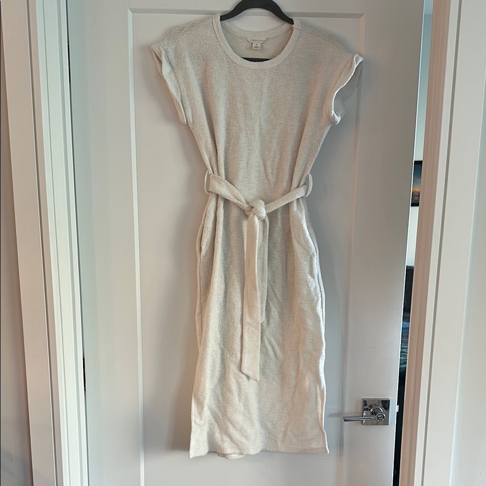 Caslon Cream Sheath Midi Dress with Flutter Cap Sleeves